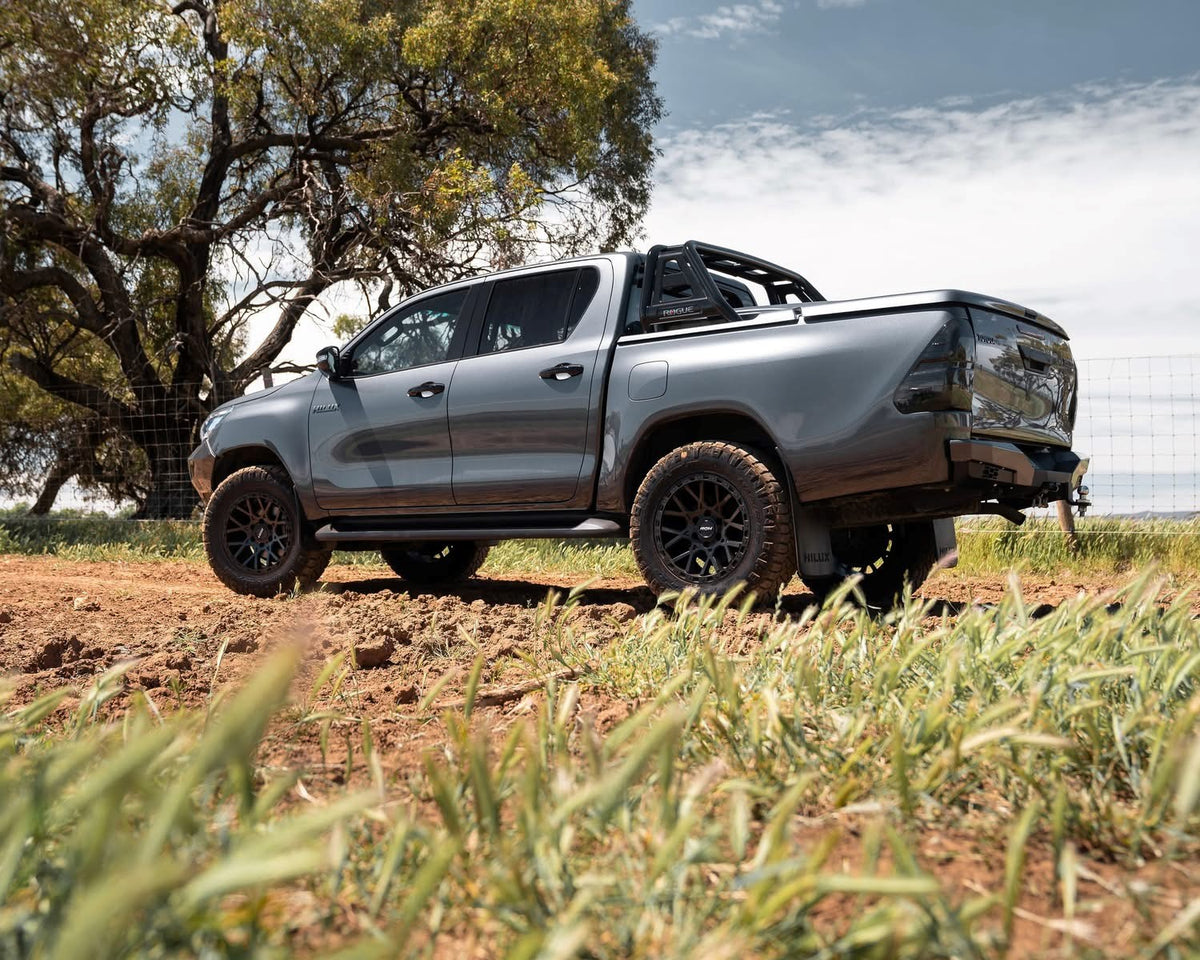 Toyota Hilux on ROH Crawler