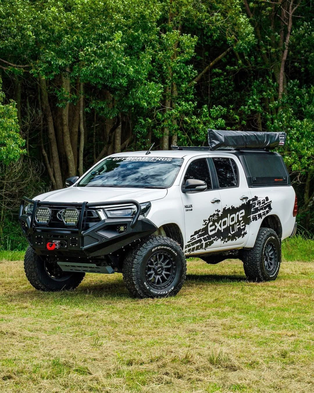 Toyota Hilux on ROH Raid