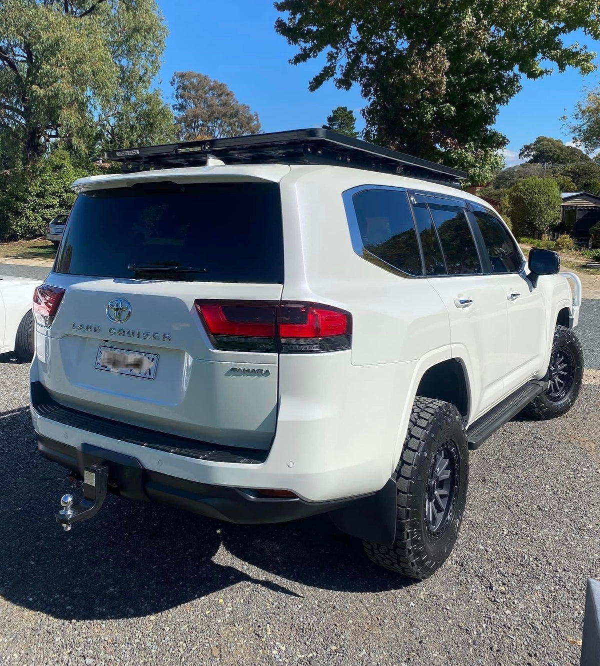 Toyota Land Cruiser 300 Series (2024) on ROH Raid