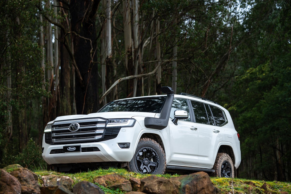 Toyota Land Cruiser 300 Series on ROH Rock 6