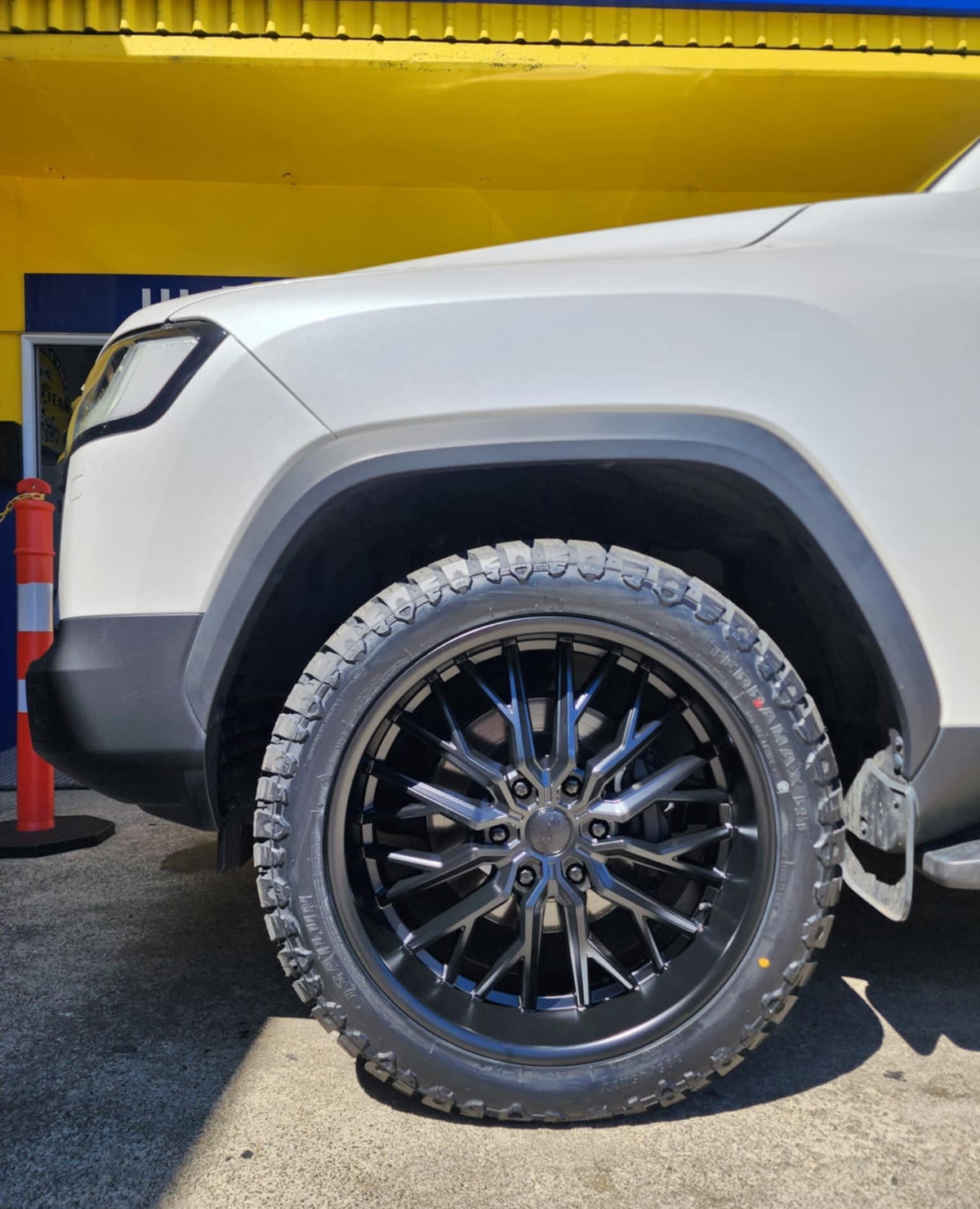 Toyota Land Cruiser 300 Series GR (2024) on BGW Insurgent