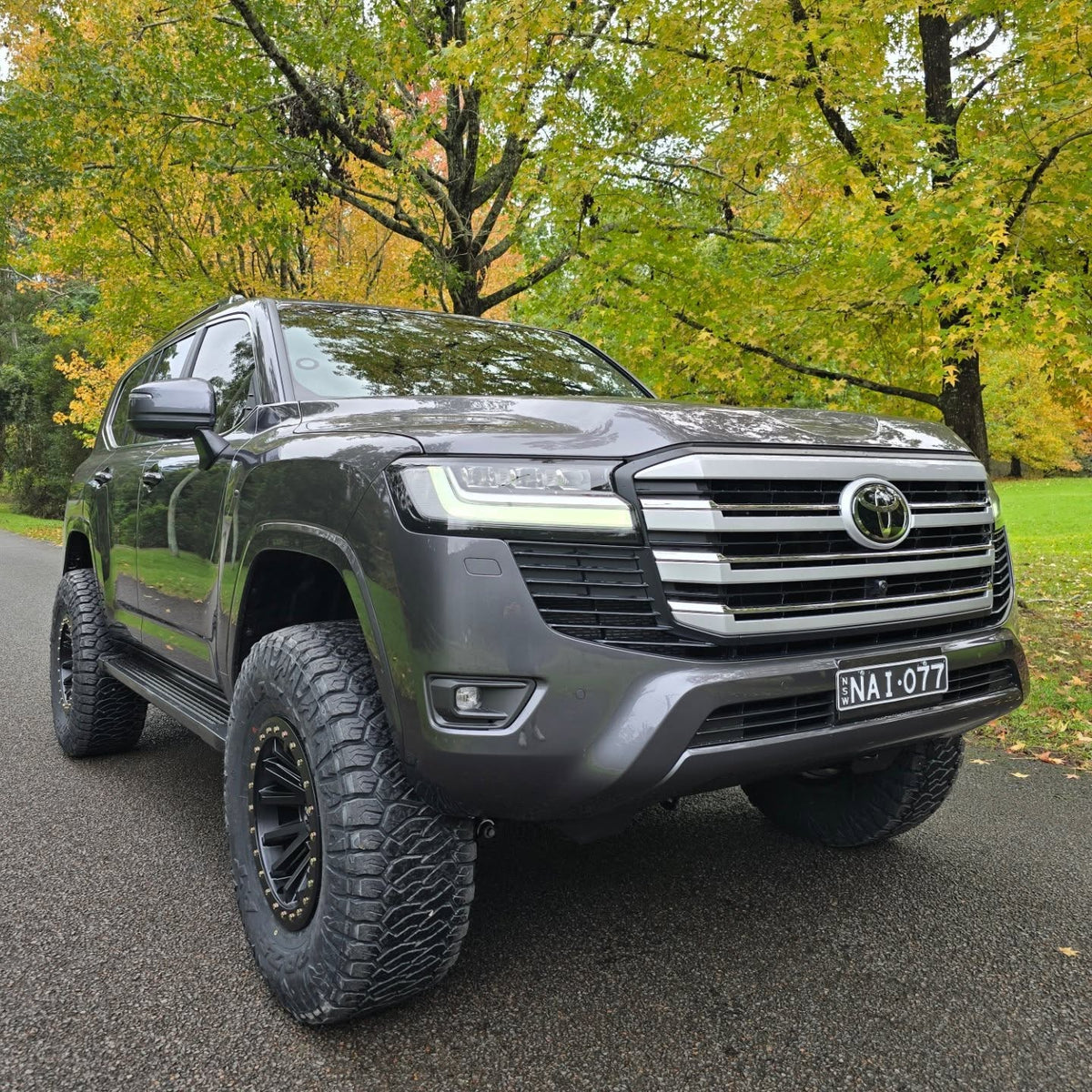 Toyota Land Cruiser 300 Series (2025) on ROH Zullo