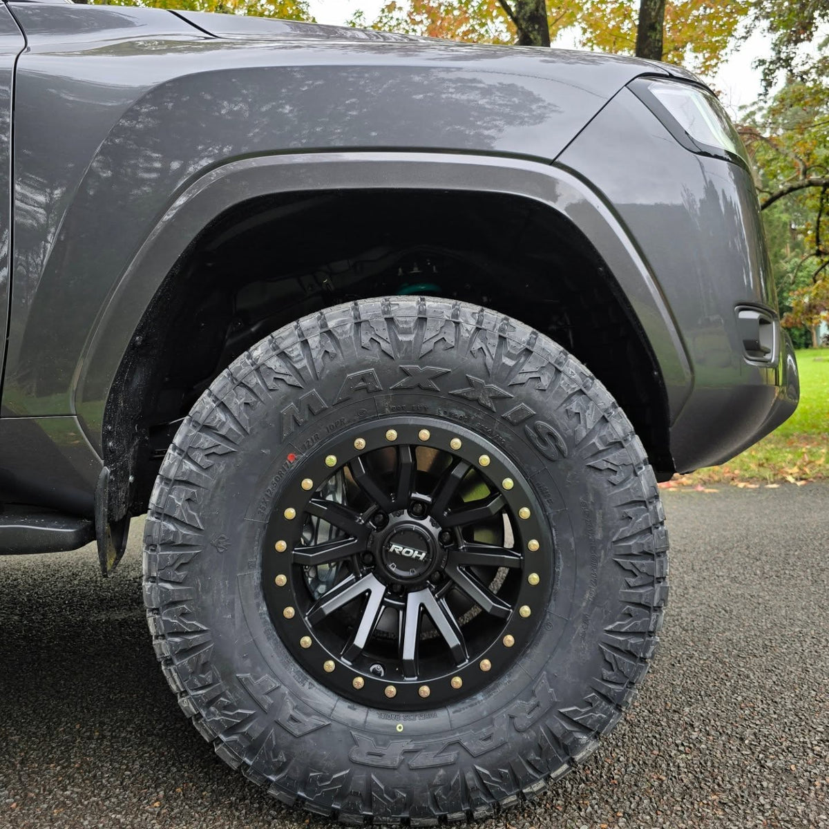 Toyota Land Cruiser 300 Series (2025) on ROH Zullo