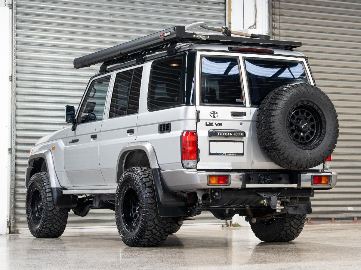 Toyota Land Cruiser 76 Series (2023) on ROH Assault