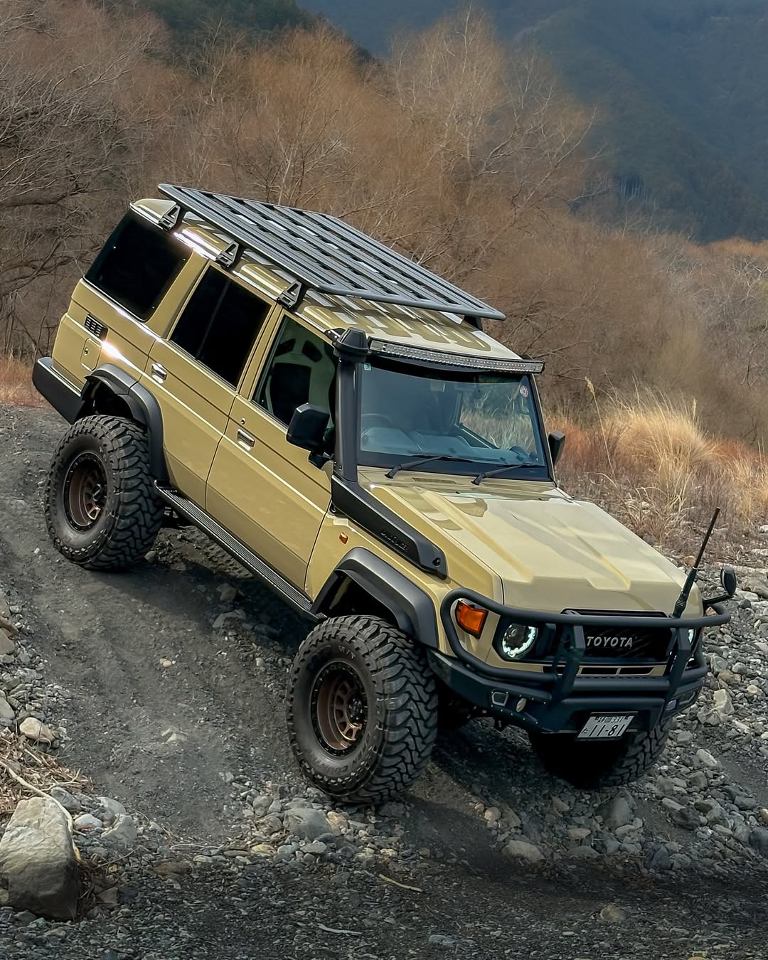 Toyota Land Cruiser 76 Series (2025) on ROH Assault