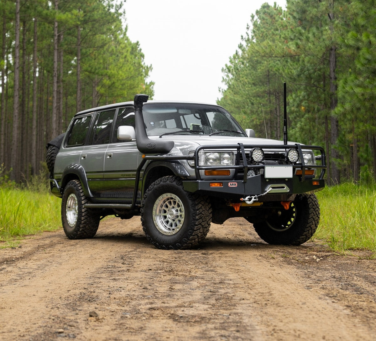 Toyota Land Cruiser 80 Series (1992) on Assault