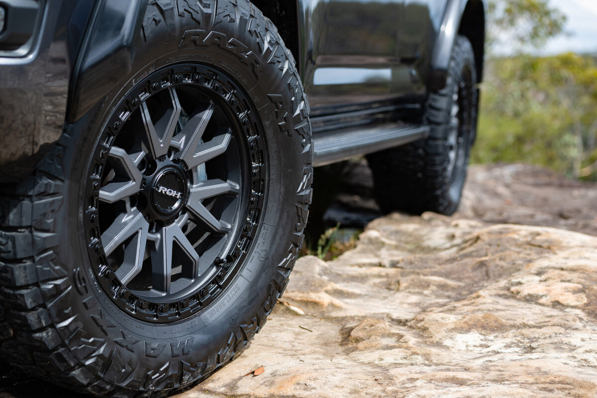 Toyota Land Cruiser 300 Series on ROH Raid