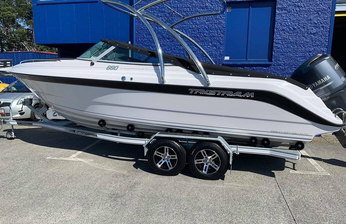 Boat Trailer on ION 20
