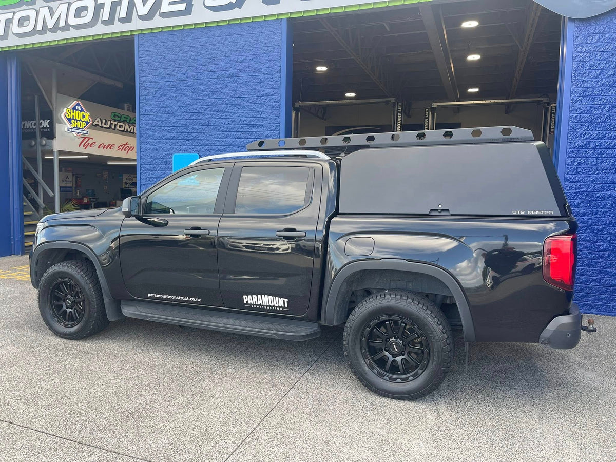 VW Amarok (2023) on ROH Onyx