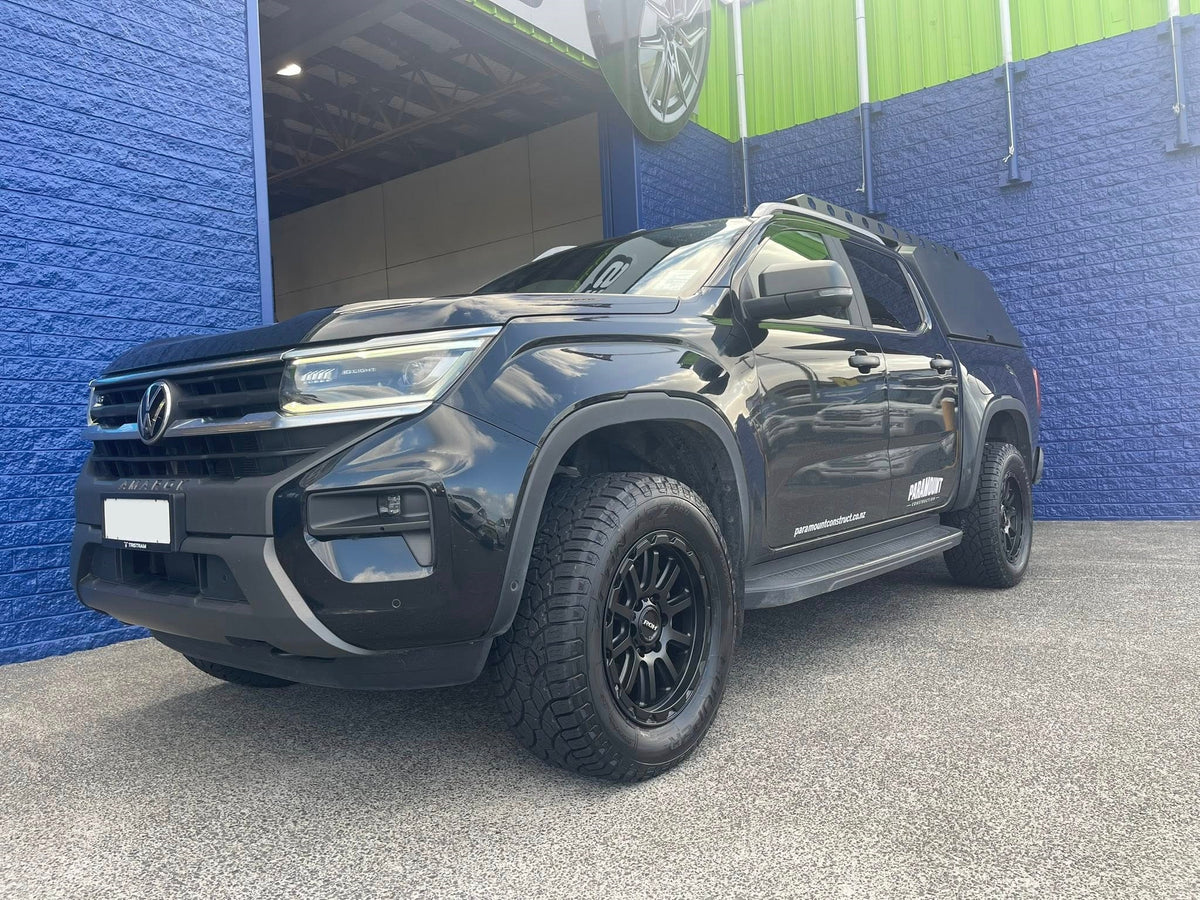 VW Amarok (2023) on ROH Onyx