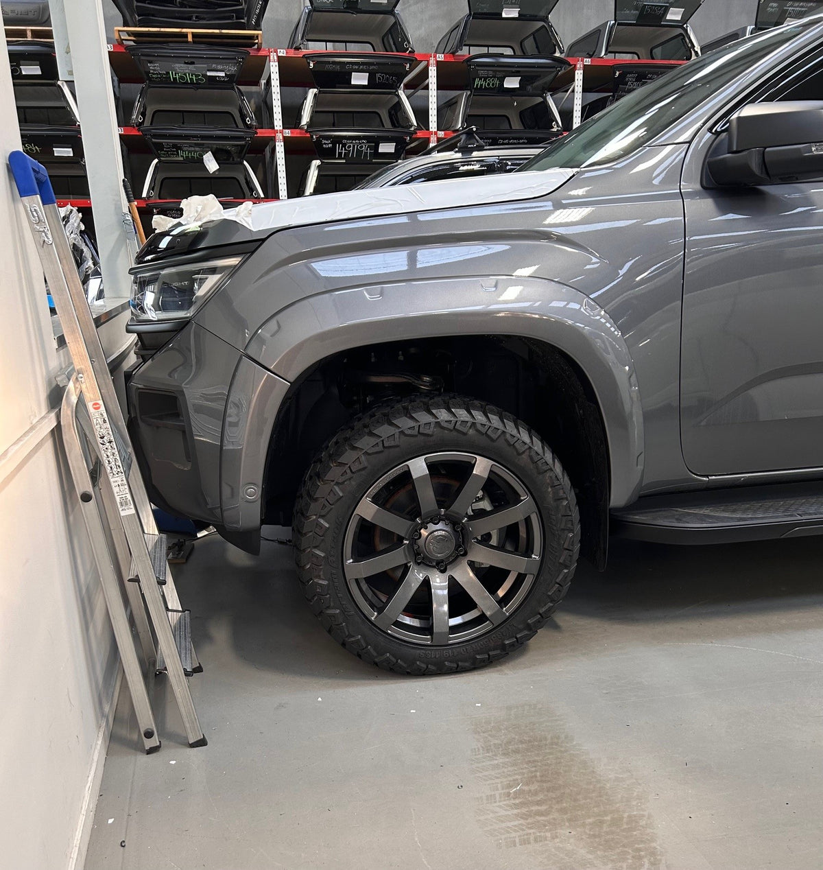 VW Amarok (2024) on Covert RV3