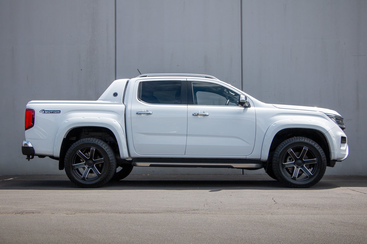 VW Amarok (2024) on Covert RV6