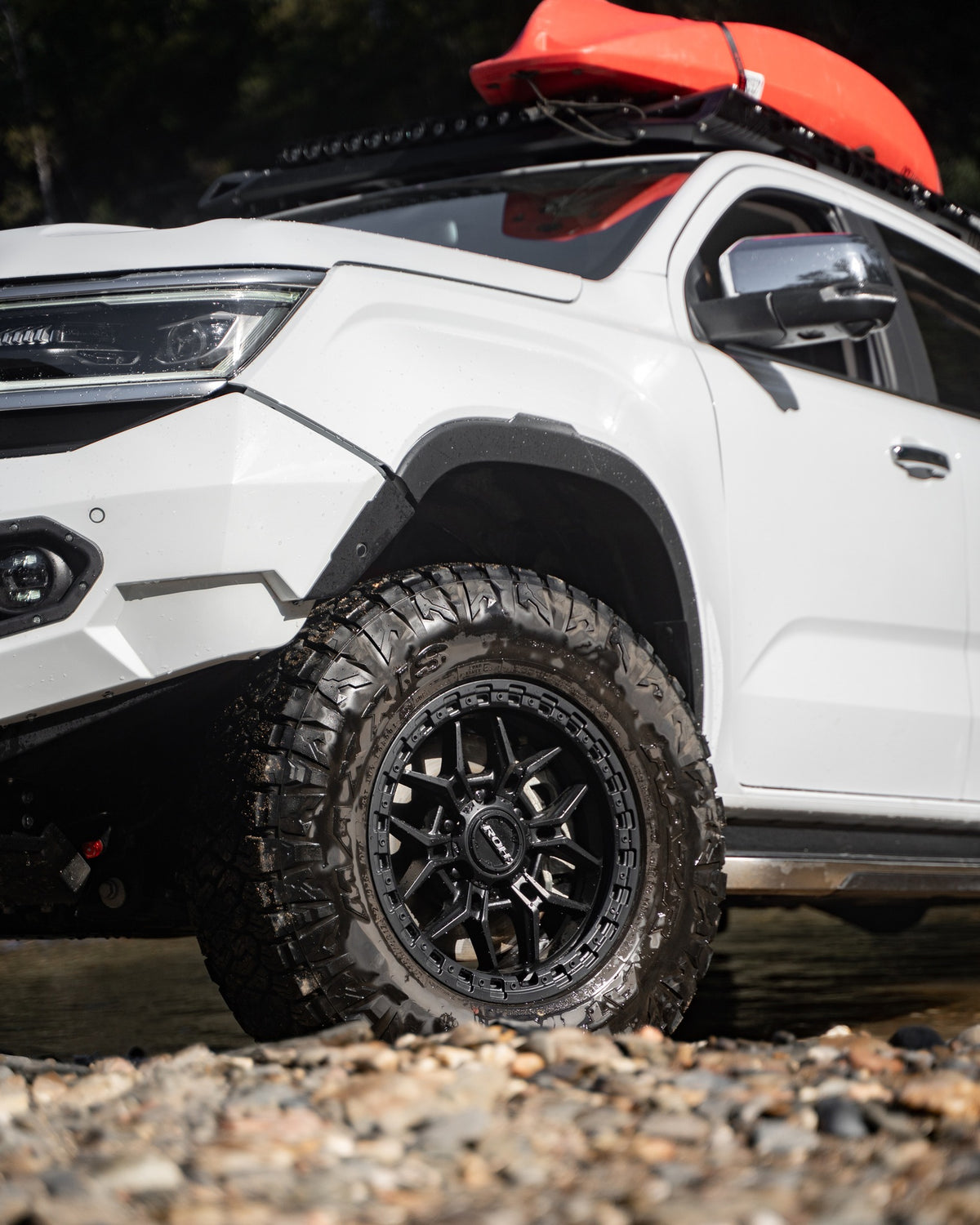 VW Amarok (2024) on ROH Axe