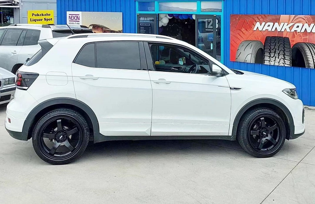 VW T-Cross on BGW Fury