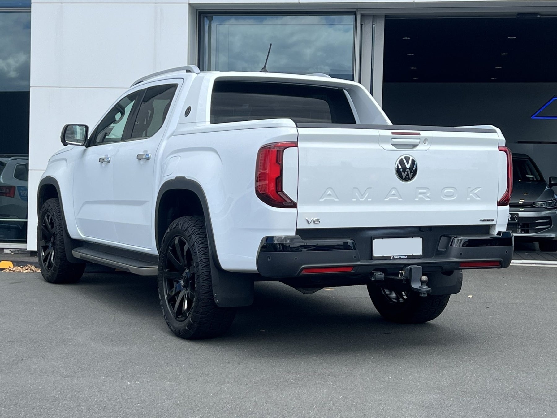 Volkswagen Amarok (2023) on Covert RV3