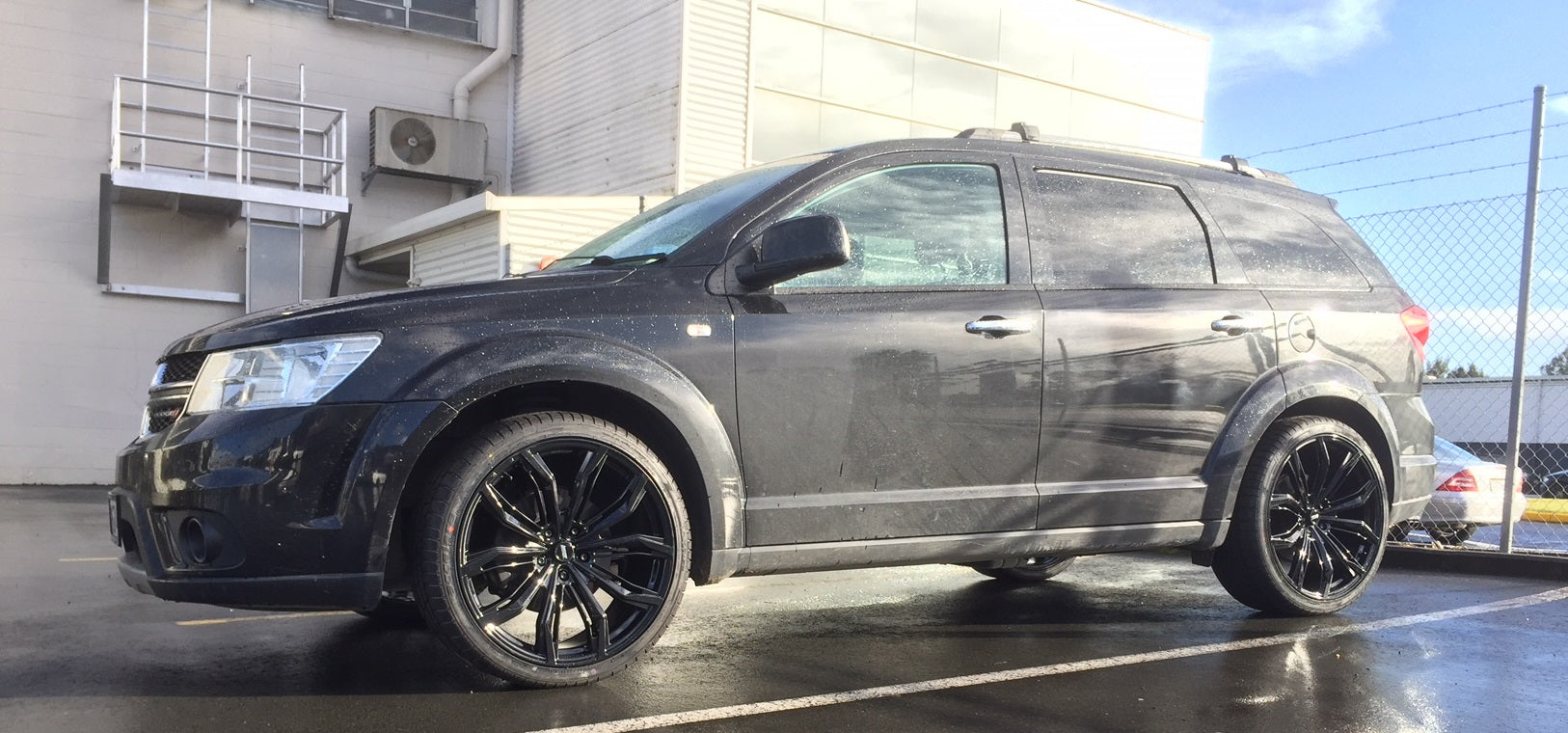 Dodge Journey on BGW Black Widow