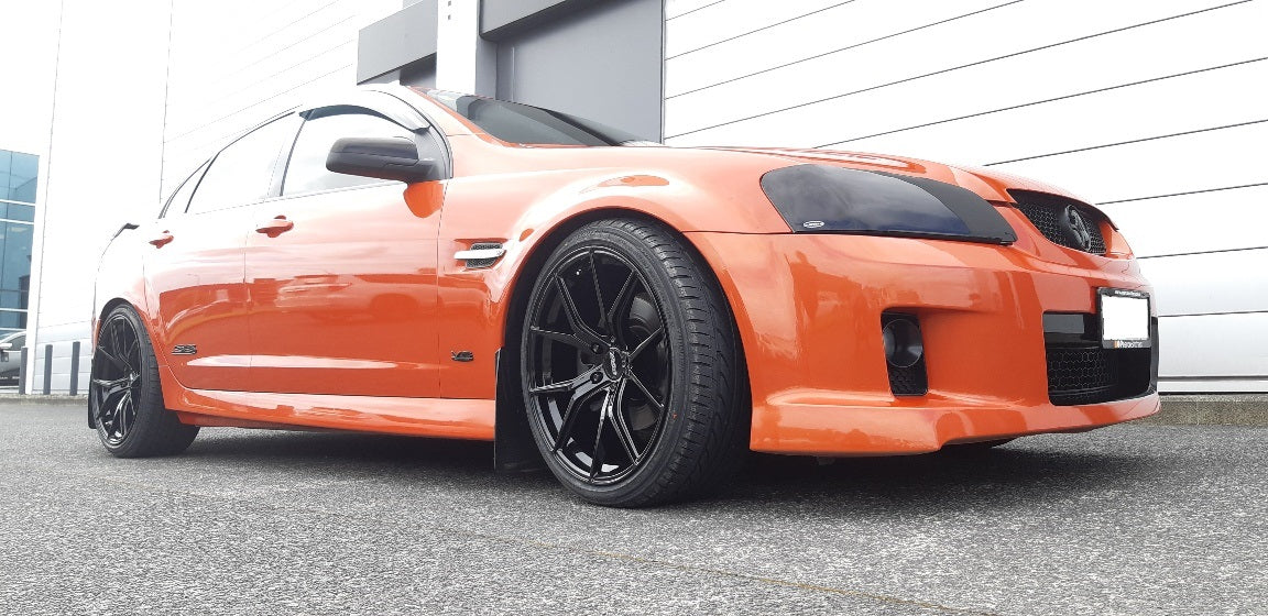 Holden Commodore on BGW Compton