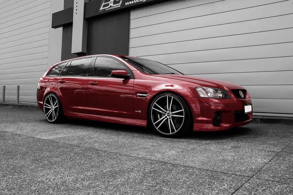 Holden Commodore on BGW Sussex