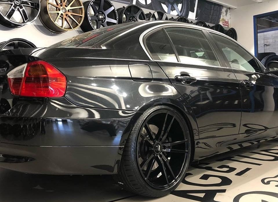 BMW E90 on BGW Sussex