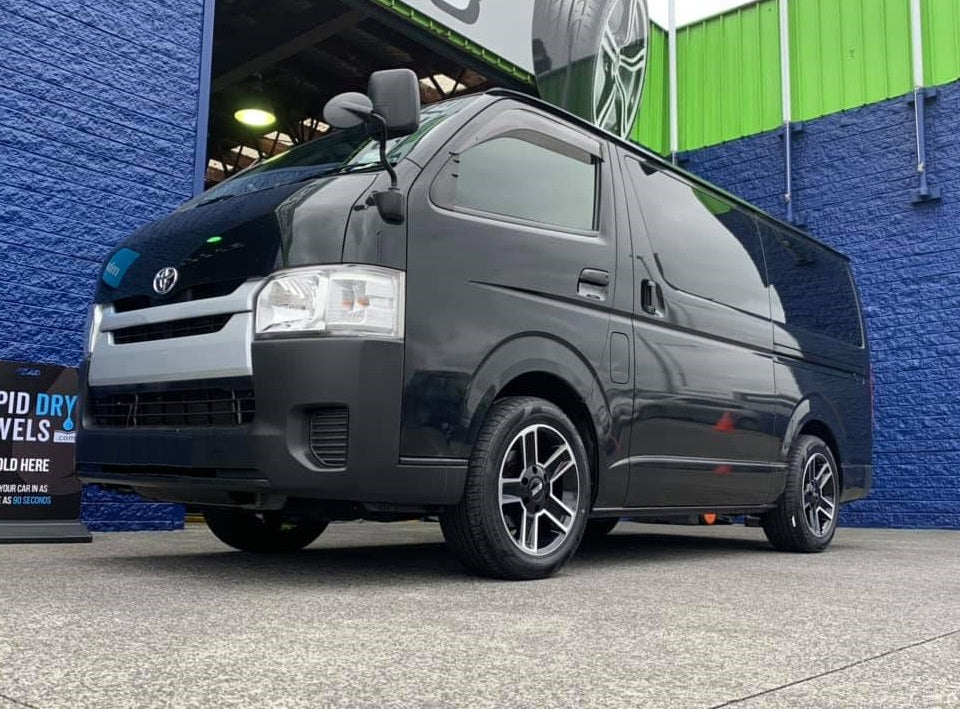 Toyota Hiace on BGW Trader