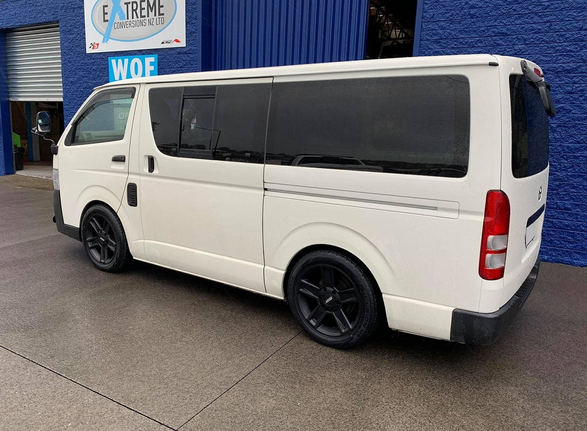 Toyota Hiace on BGW Trader