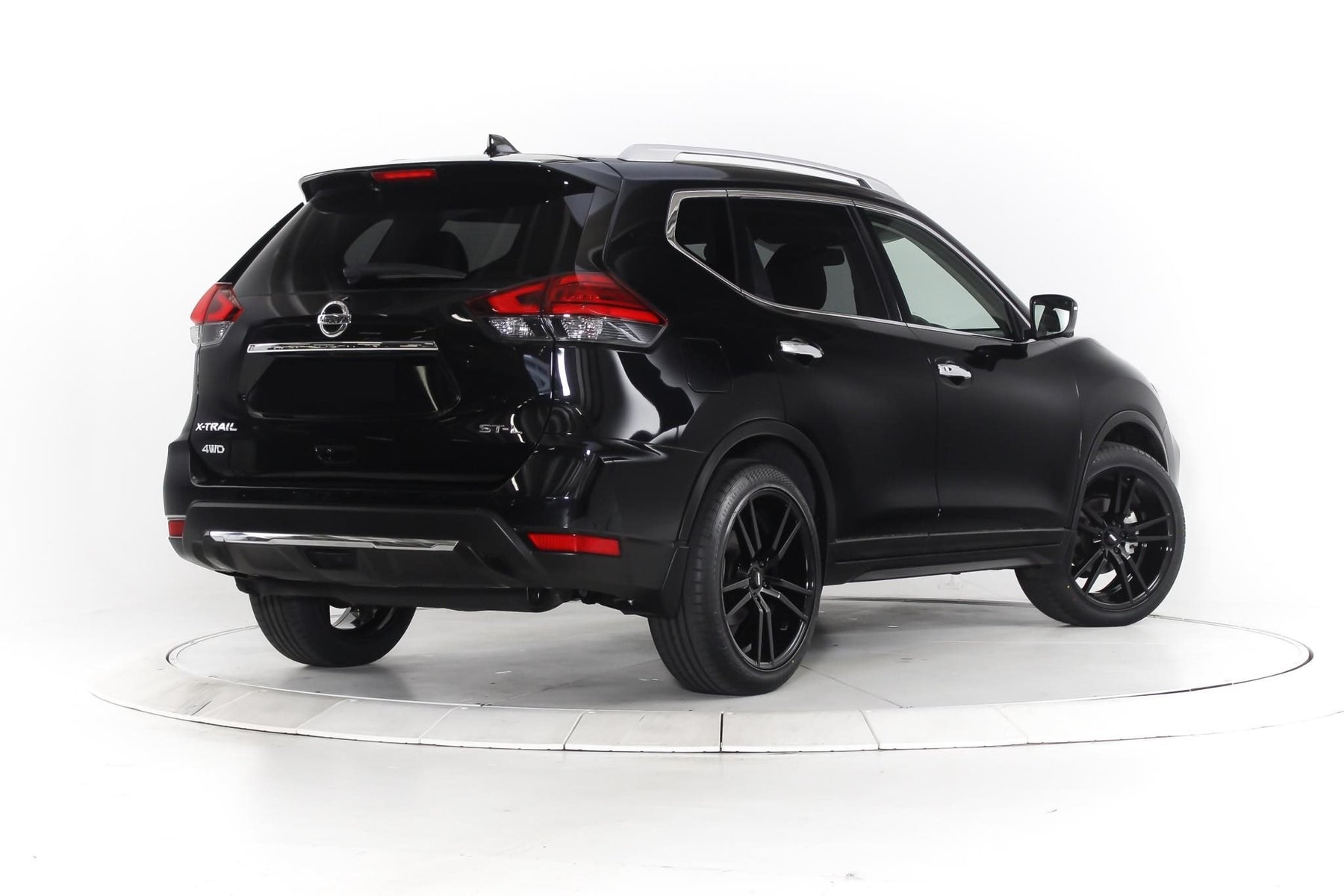 Nissan X-Trail on BGW Sussex