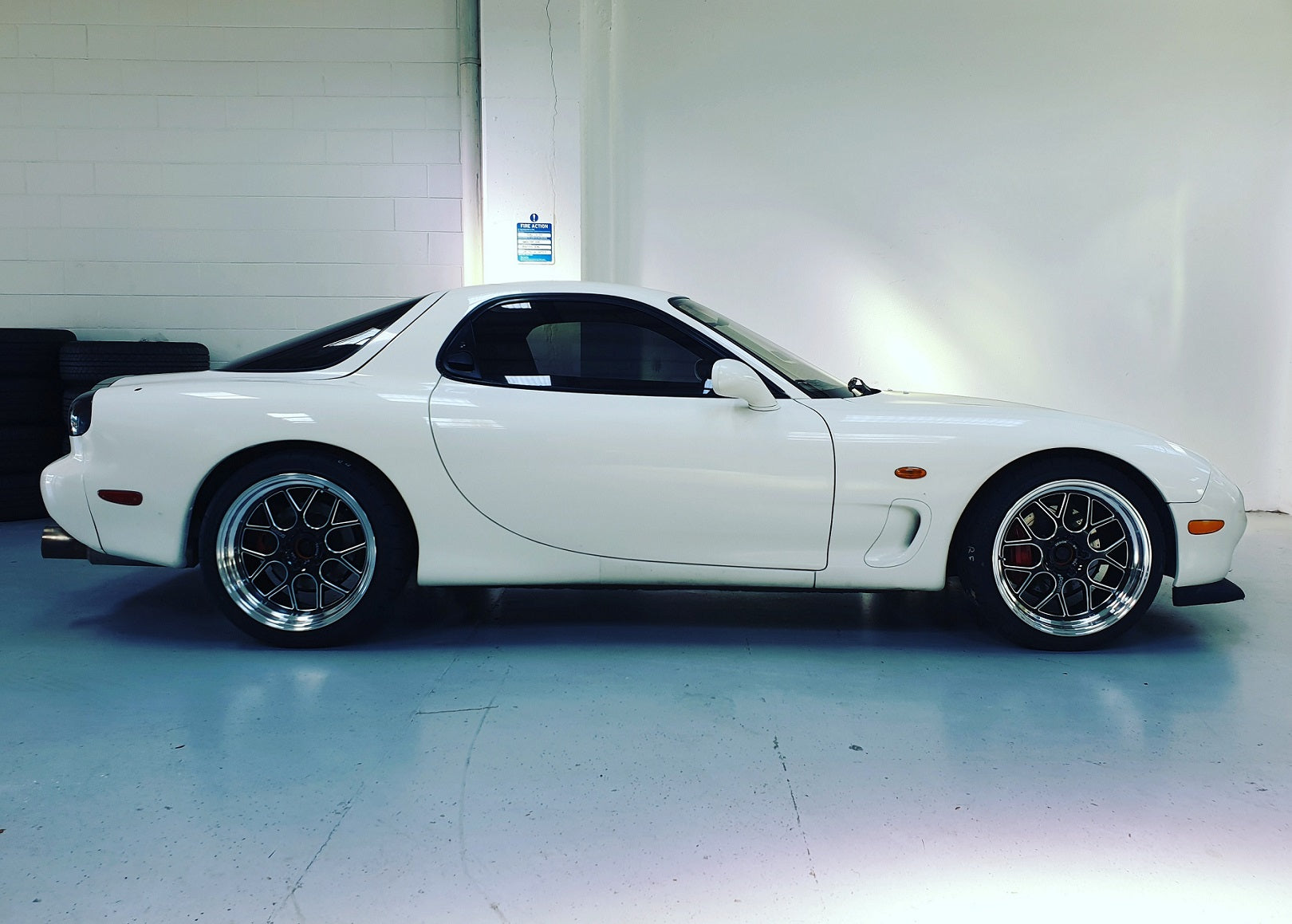 Mazda RX-7 on BGW DC Mesh