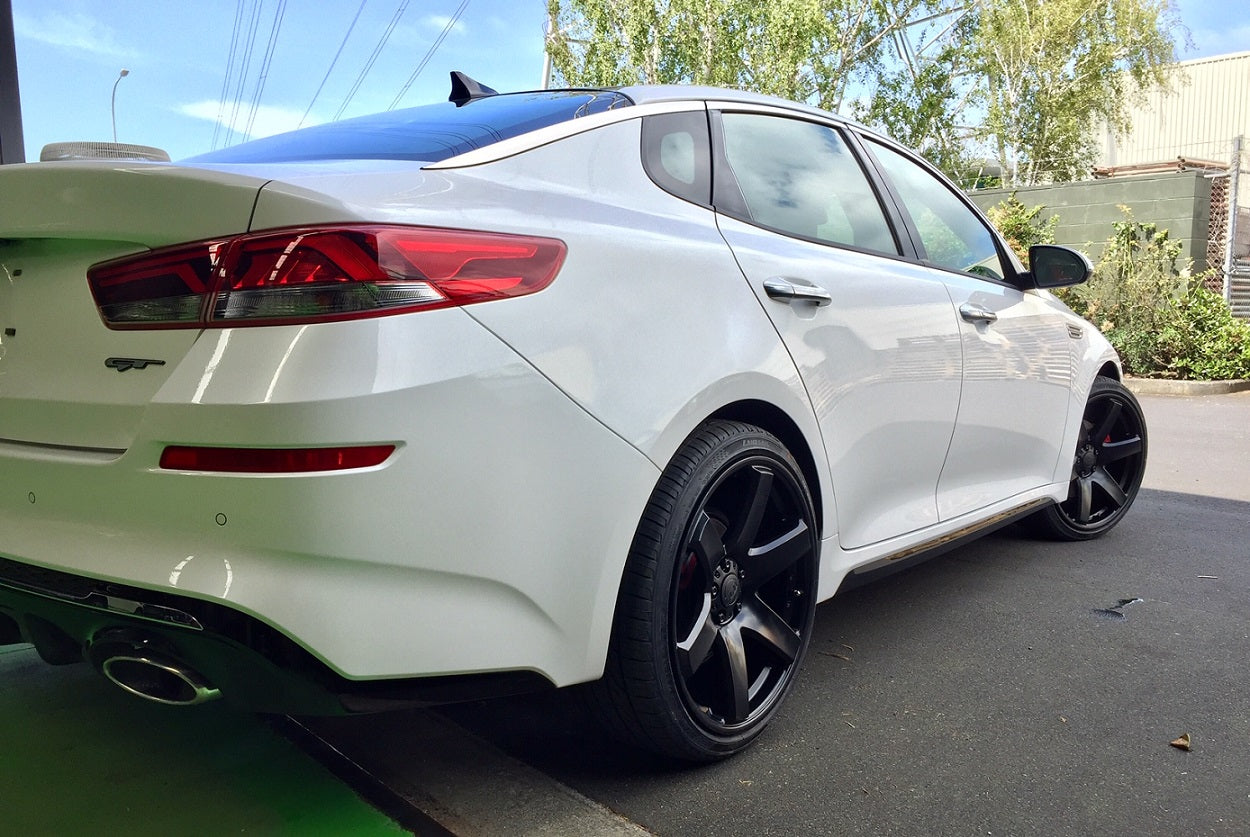 Kia Optima GT on BGW Beast