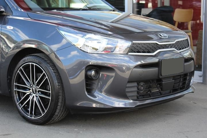 Kia Rio on BGW Maze