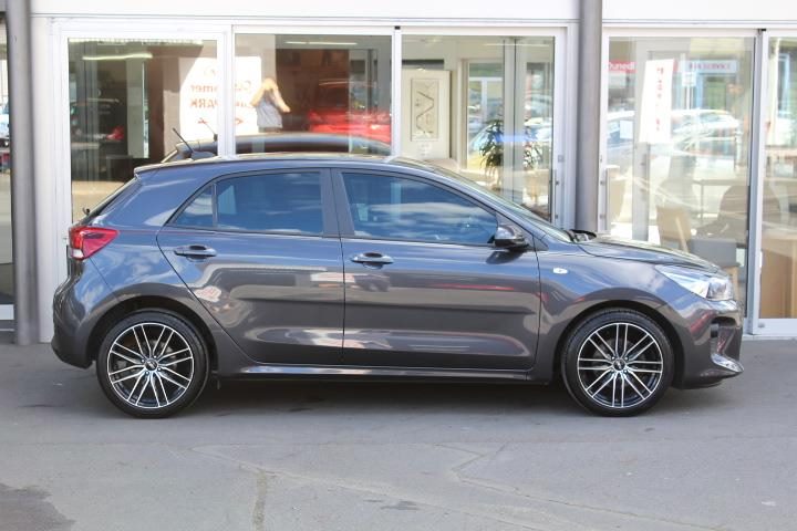 Kia Rio on BGW Maze