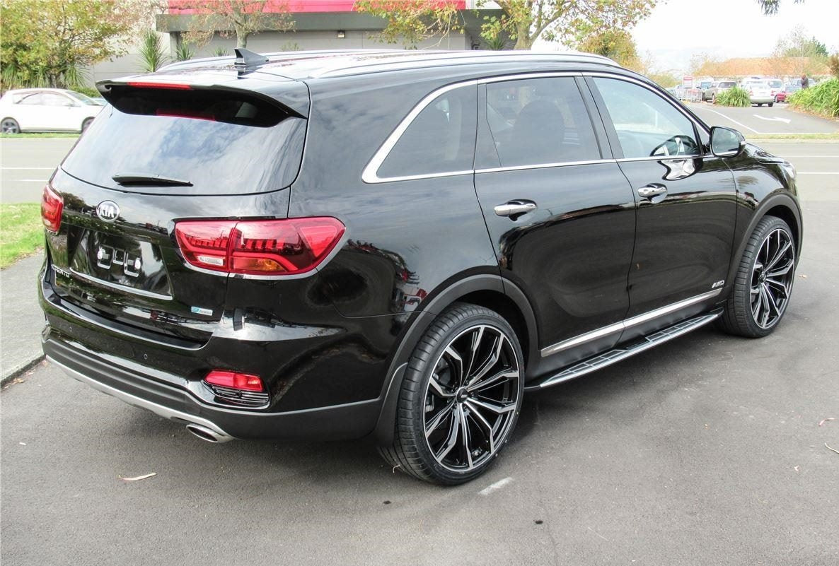 Kia Sorento (2019) on BGW Black Widow