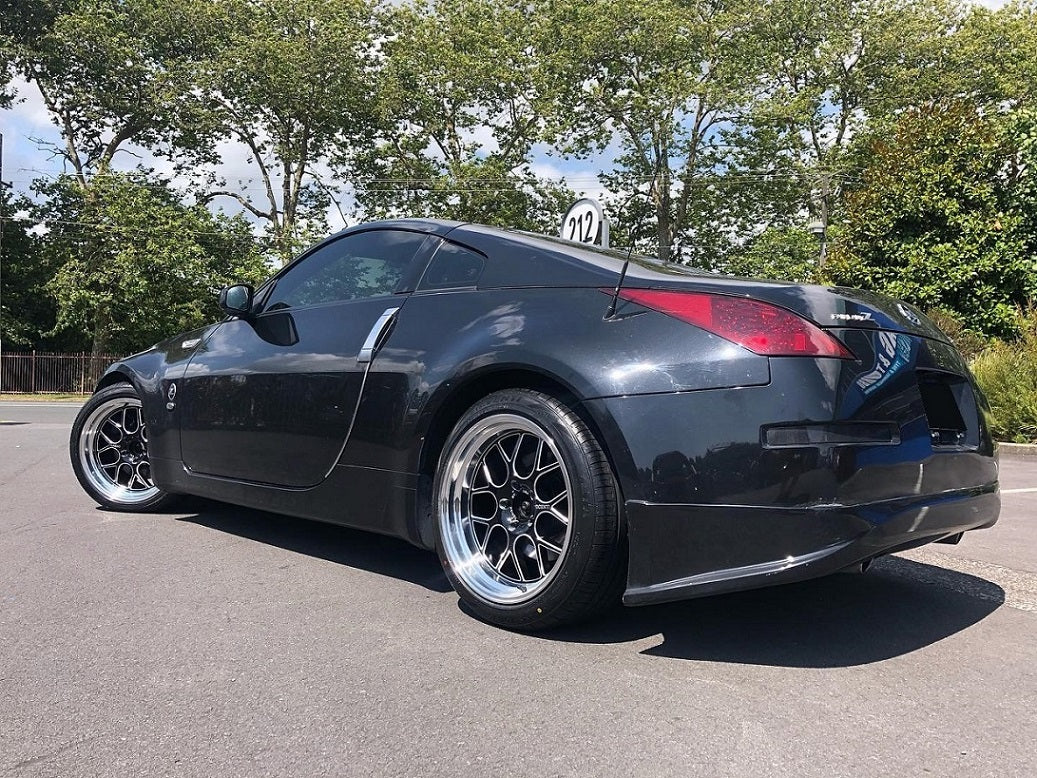 Nissan 350Z on BGW DC Mesh