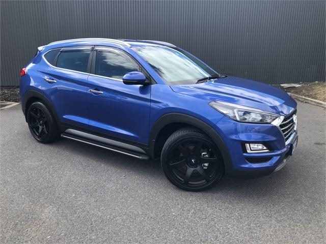 Hyundai Tucson on BGW Cartel