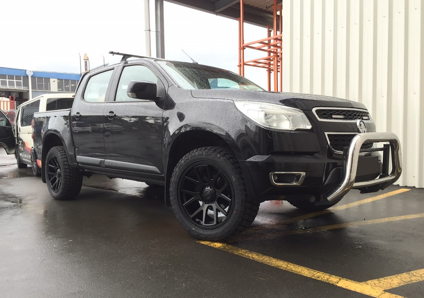 Holden Colorado on BGW Tribal