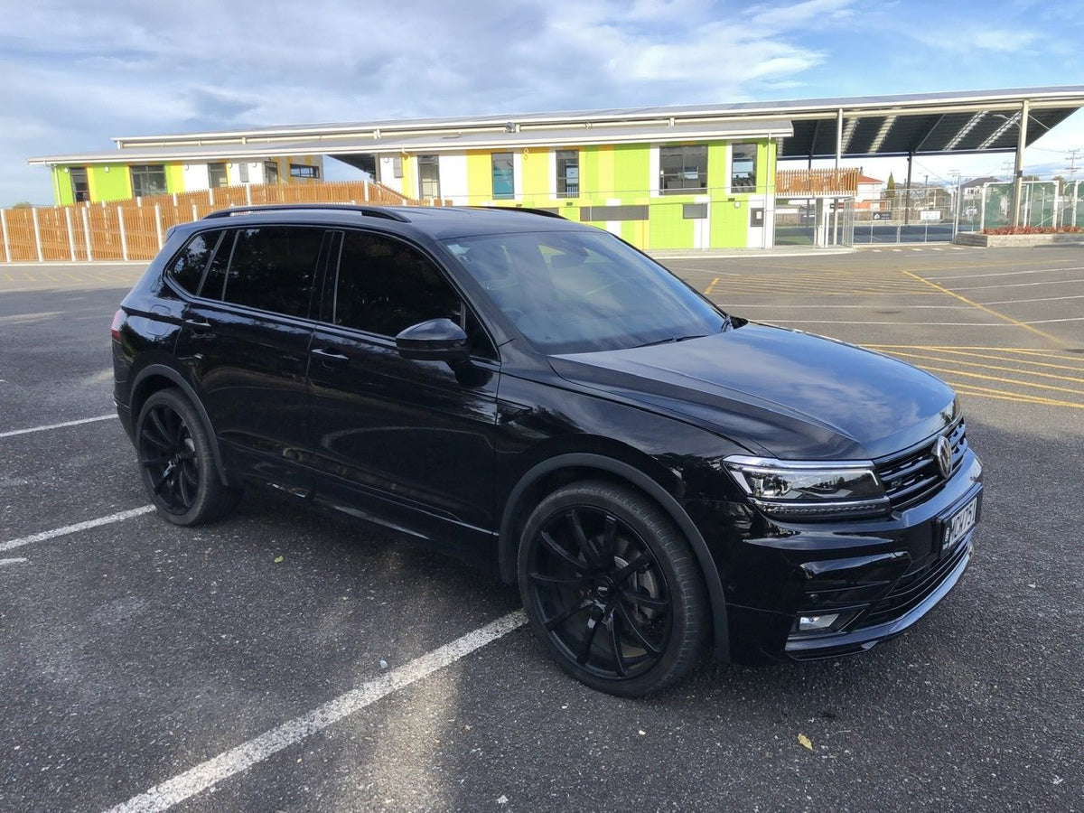 VW Tiguan on BGW Pursuit