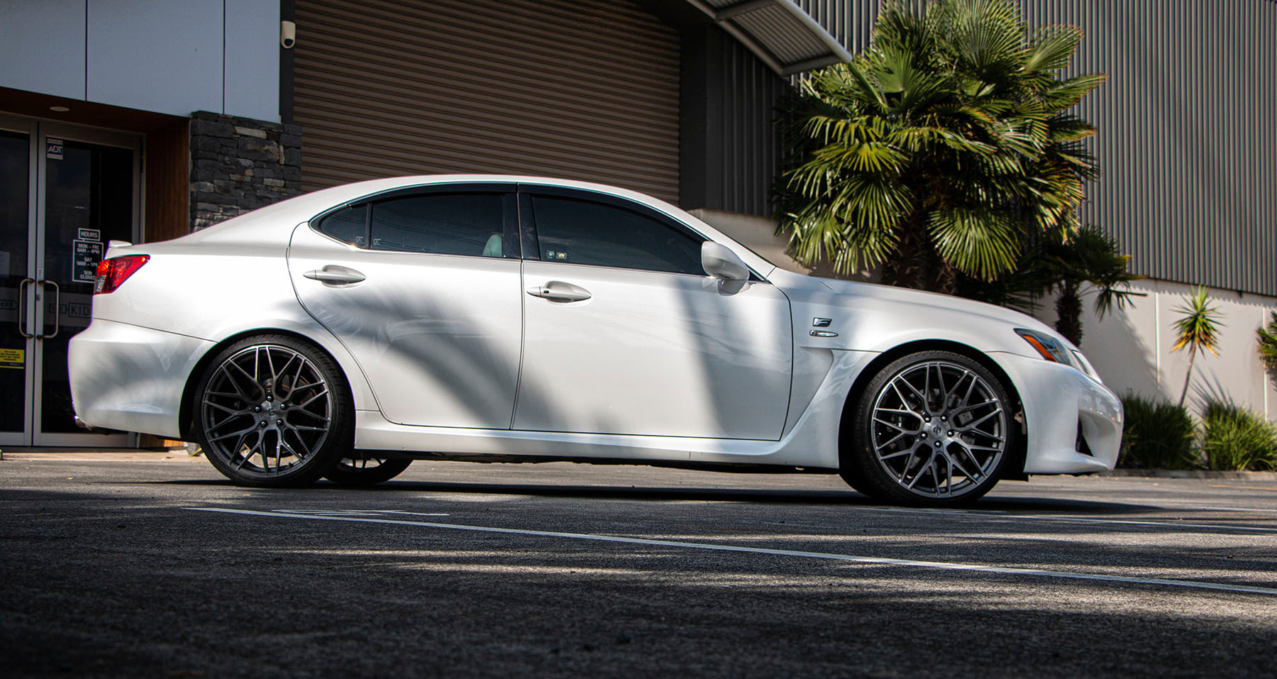 Lexus ISF on Covert CV1