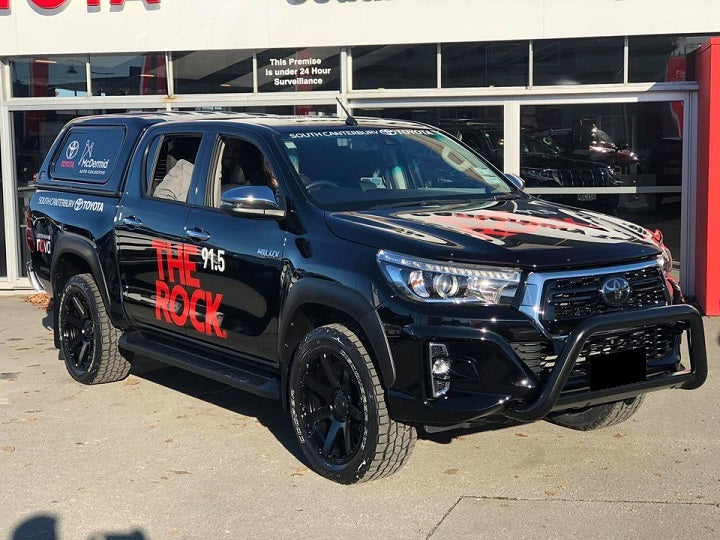 Toyota Hilux SR5 on BGW Vader