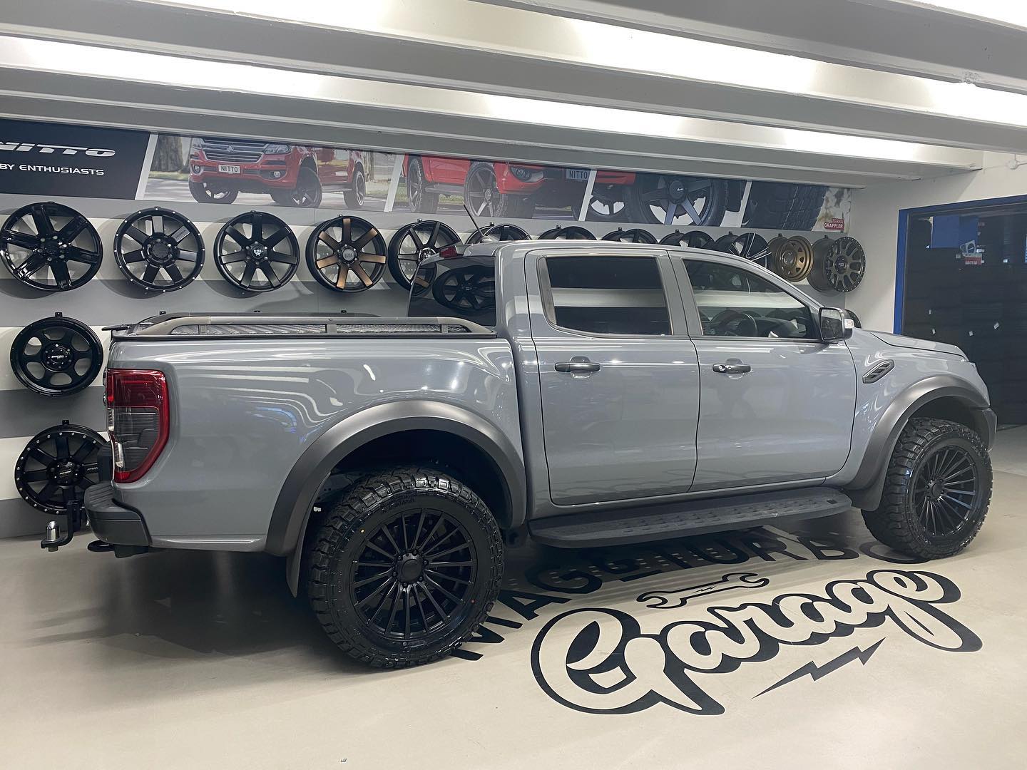 Ford Ranger Raptor on Covert RV1
