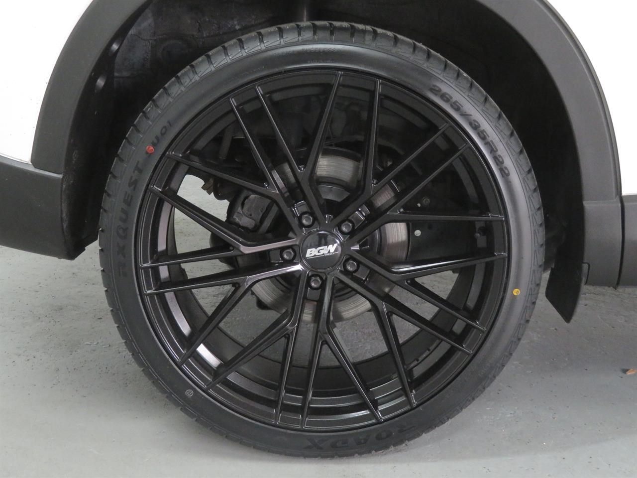 Mazda CX-5 on BGW Prost