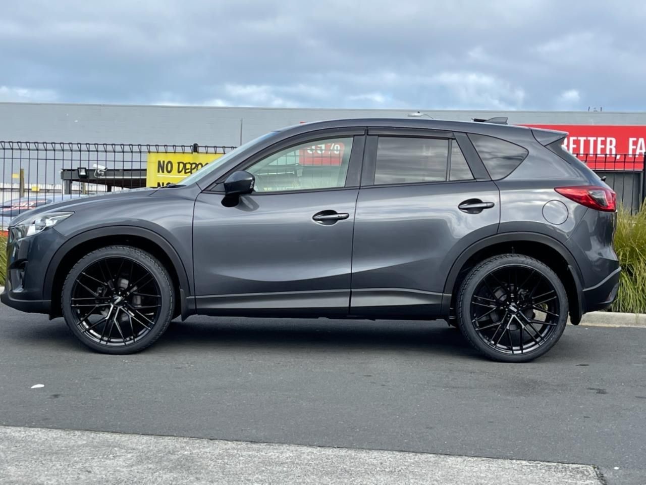 Mazda CX-5 on BGW Prost