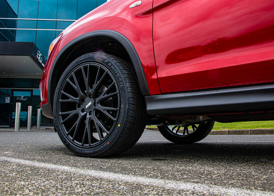 Mitsubishi ASX on BGW Blackhawk