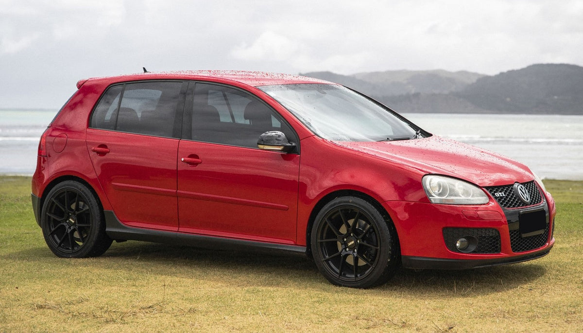 VW Golf on BGW Aqua