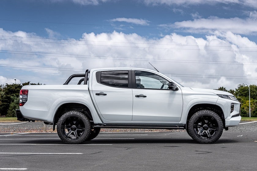 Mitsubishi Triton on BGW Tempest