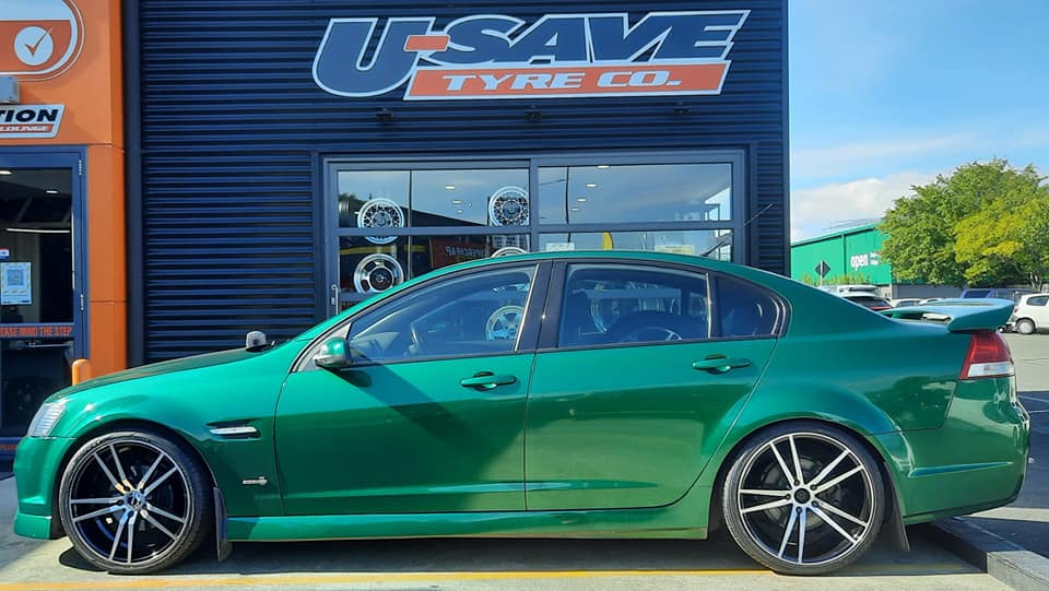 Holden Commodore VE on BGW Sussex