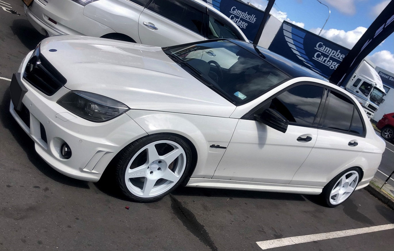 Mercedes Benz C63 on BGW R5