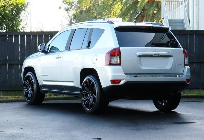 Jeep Compass on BGW Black Widow