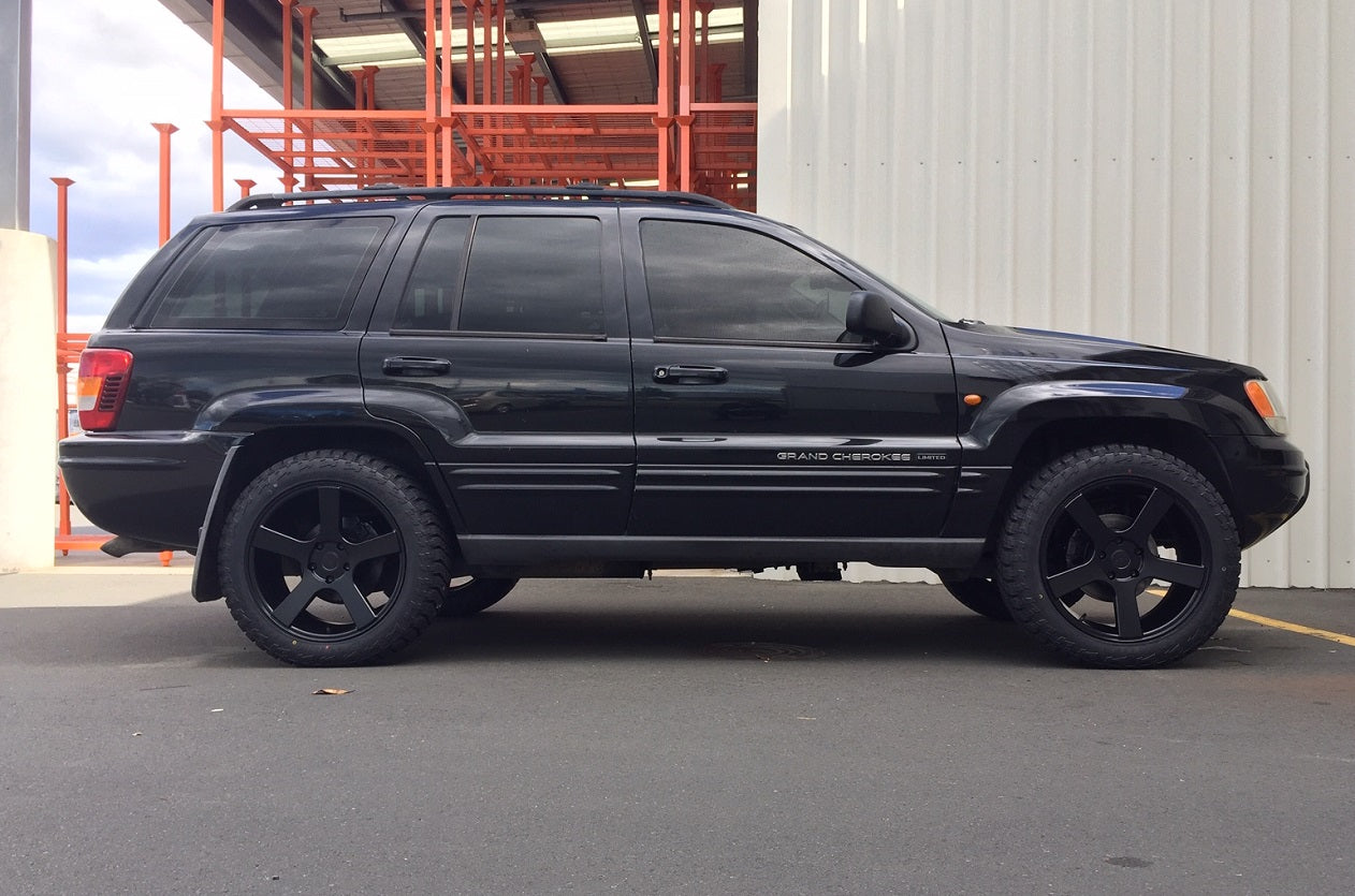 Jeep Grand Cherokee on BGW Boss
