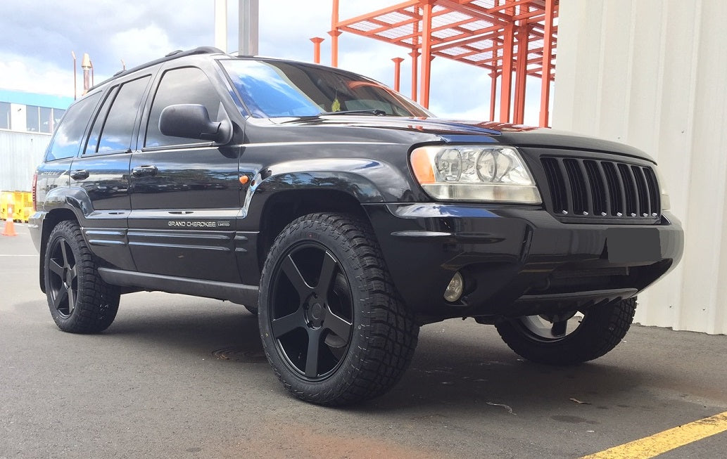 Jeep Grand Cherokee on BGW Boss