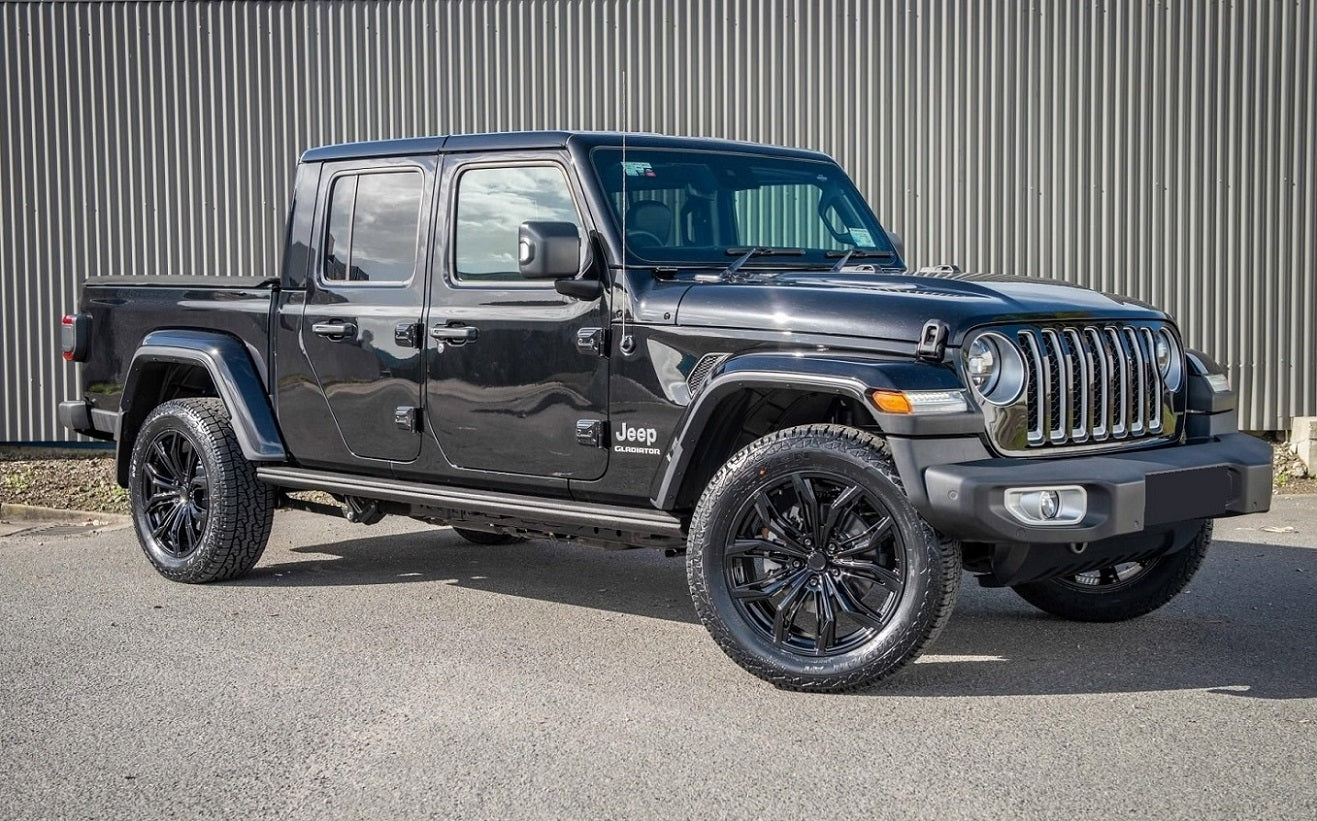 Jeep Gladiator on BGW Black Widow