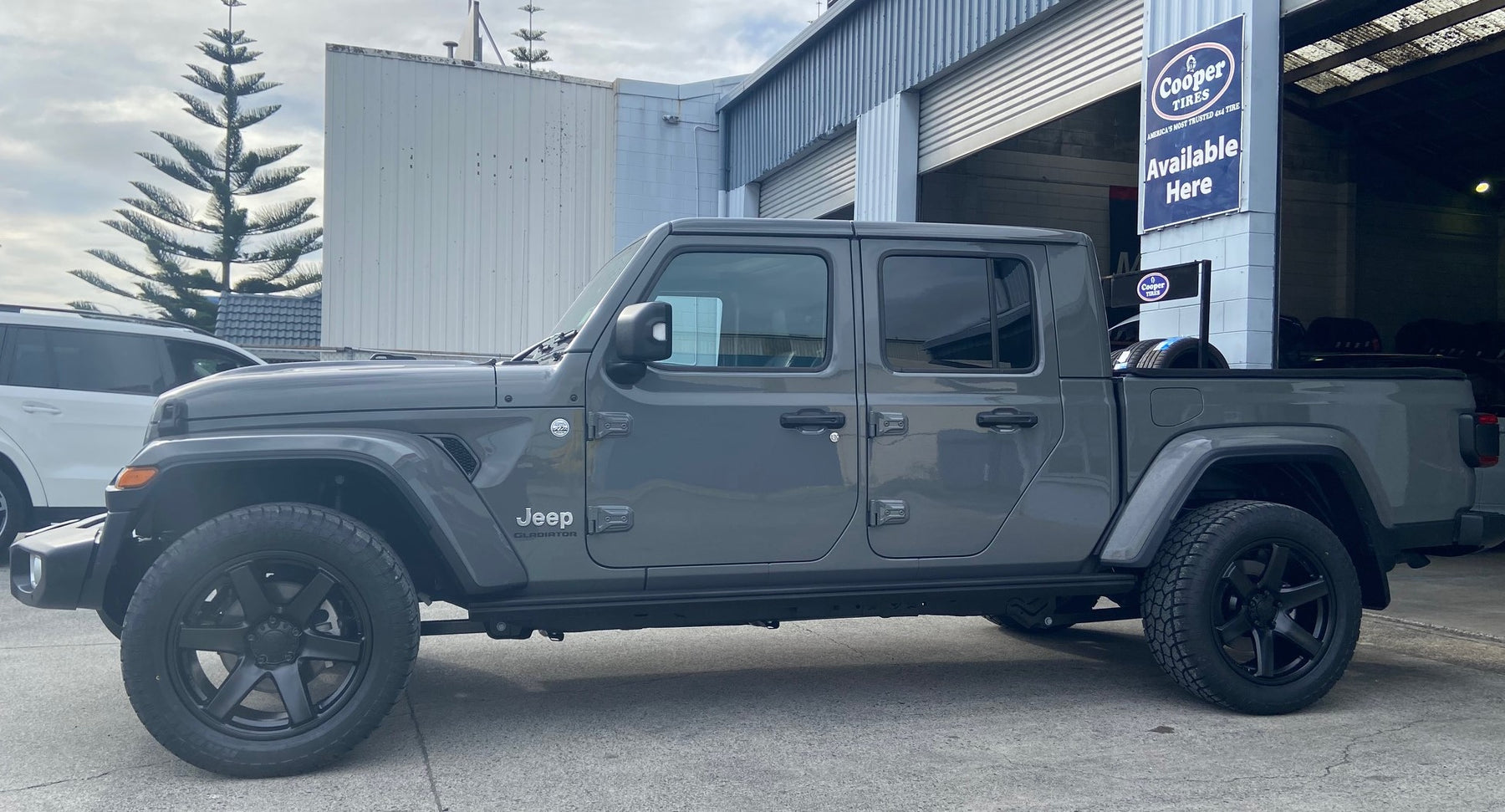 Jeep Gladiator on BGW Beast